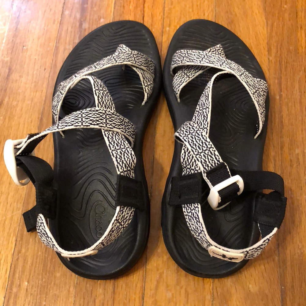 Black and white chacos